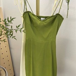 Aritzia Wilfred Fable dress in green